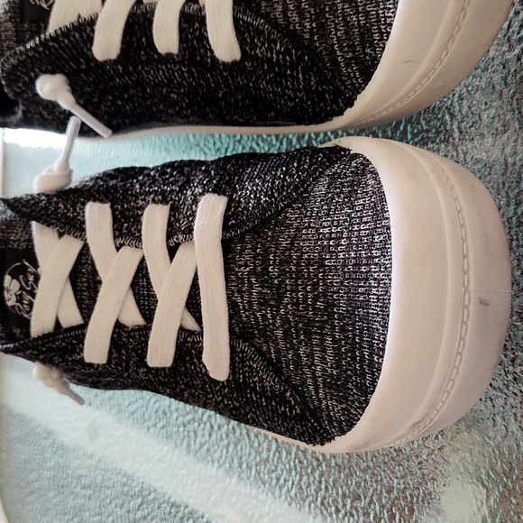 Roxy Women's Sneakers - 9.5 - EUC - Picture 2 of 13